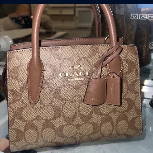 Coach - Picture 1 of 5